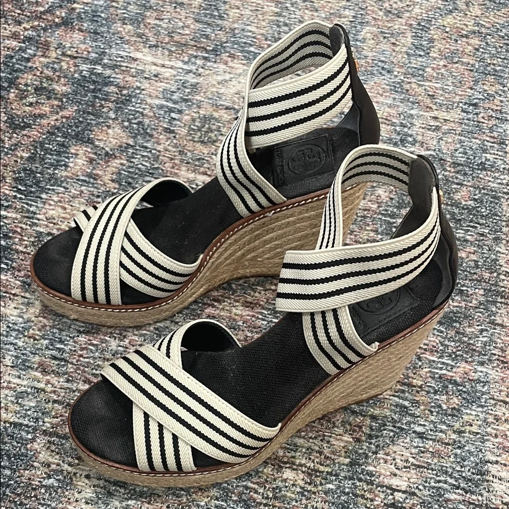 Tory Burch Frieda 100 MM Espadrille
Black and Cream Striped Wedges - Picture 3 of 5
